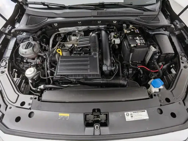 Volkswagen Passat — Фото автомобиля 6