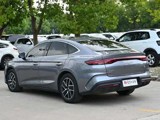 BYD Qin L — Фото автомобиля 3