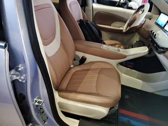 Wuling Bingo — Фото автомобиля 24