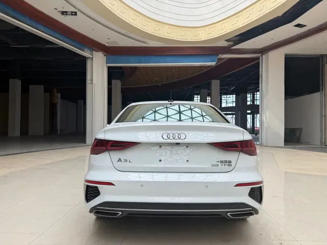 Audi A3 — Фото автомобиля 5