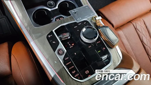 BMW X7 G07 — Фото автомобиля 9