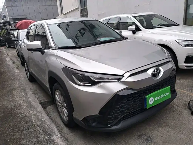 Toyota Frontlander — Фото автомобиля 3