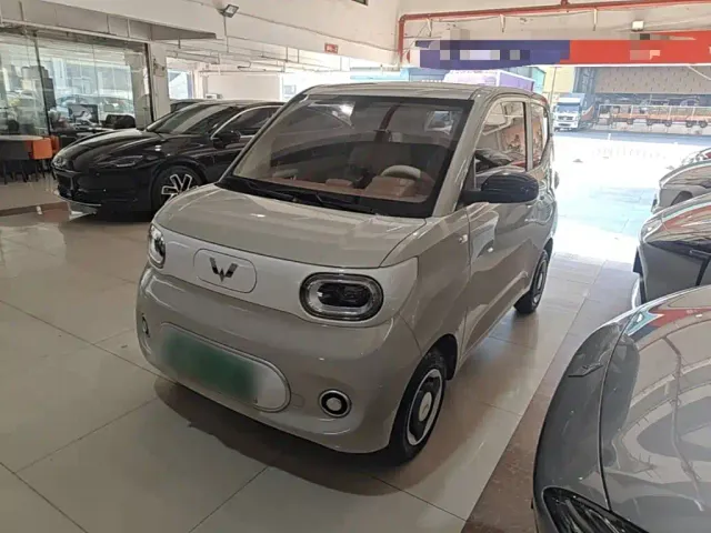 Фотография автомобиля — Wuling Hongguang Mini EV