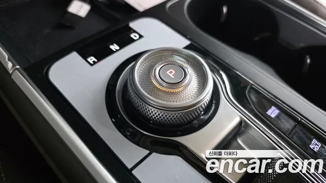 Kia Canival Новый Carnival 4 поколение Бензин 7 мест Hi-Limousine — Фото автомобиля 7