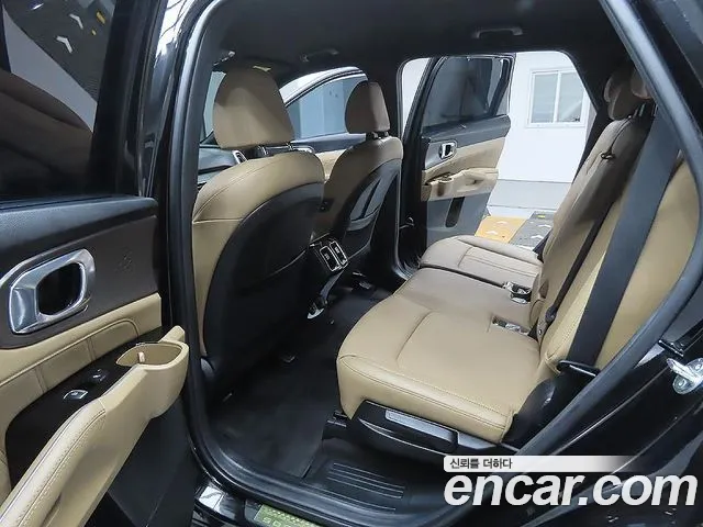 Kia Sorento — Фото автомобиля 8