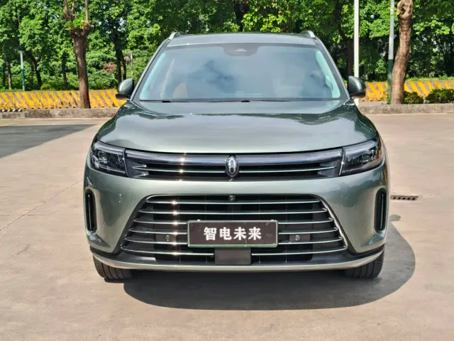 Aito M7 — Фото автомобиля 4