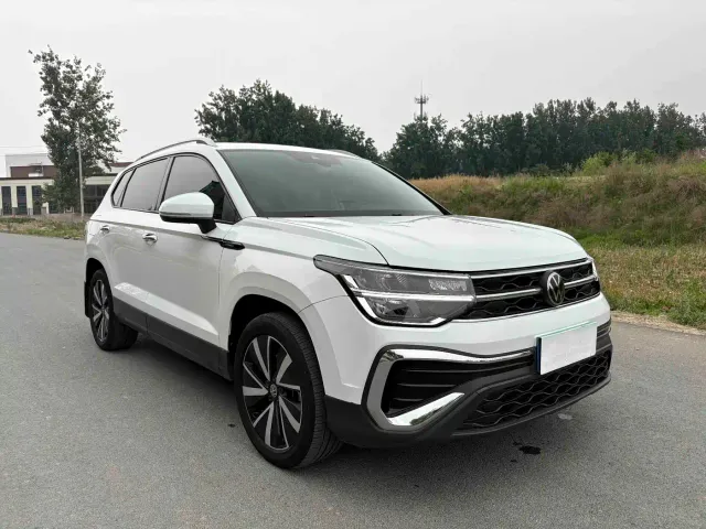 Volkswagen Tharu — Фото автомобиля 3