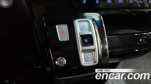 Hyundai Staria — Фото автомобиля 9