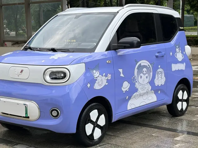 Фотография автомобиля — Wuling Hongguang Mini EV