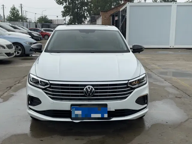 Volkswagen Lavida — Фото автомобиля 2