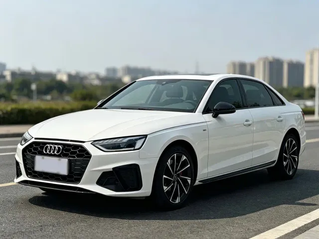 Audi A4L — Фото автомобиля 3