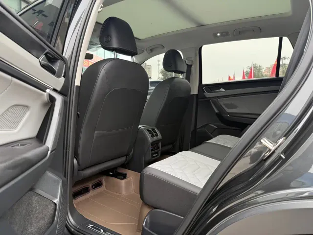 Volkswagen Tayron — Фото автомобиля 6