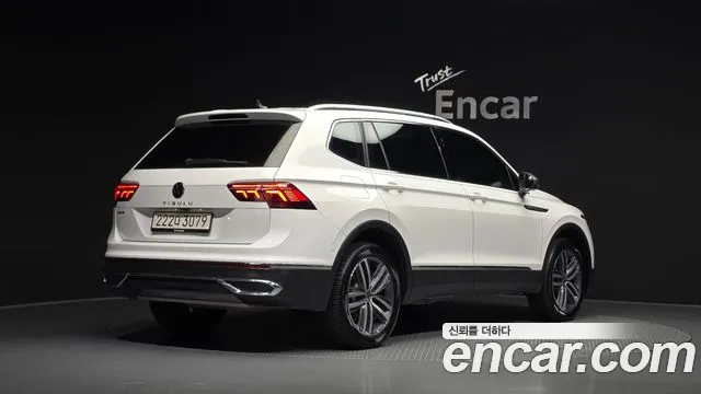 Volkswagen Tiguan — Фото автомобиля 2