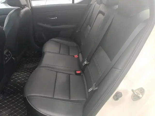 Nissan Sylphy — Фото автомобиля 12