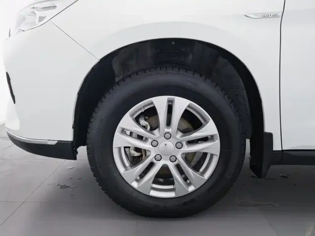 Haval M6 — Фото автомобиля 17