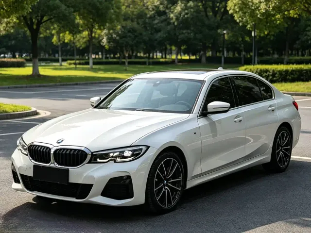 Фотография автомобиля — BMW 3 Series