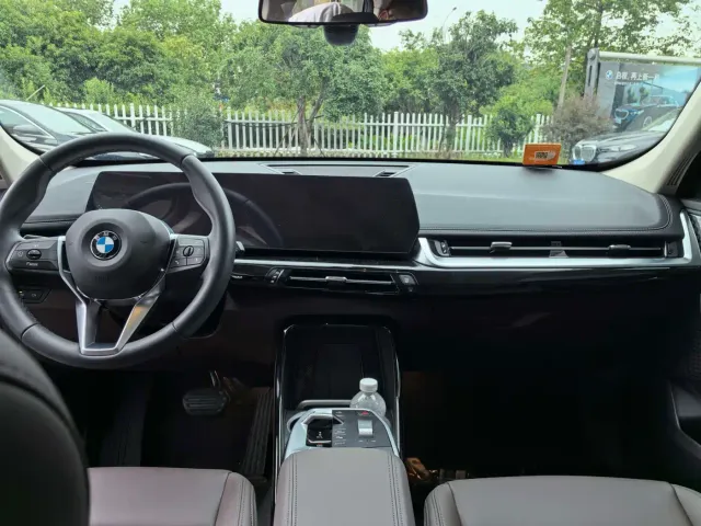 BMW X1 — Фото автомобиля 5