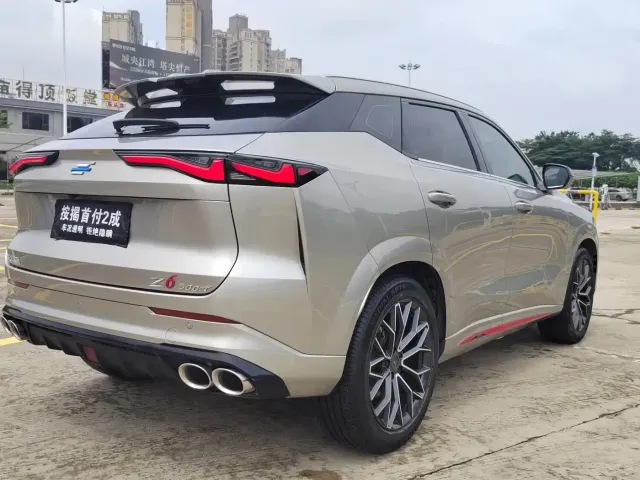 Changan Z6 — Фото автомобиля 3