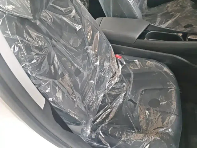 Hyundai Elantra — Фото автомобиля 24