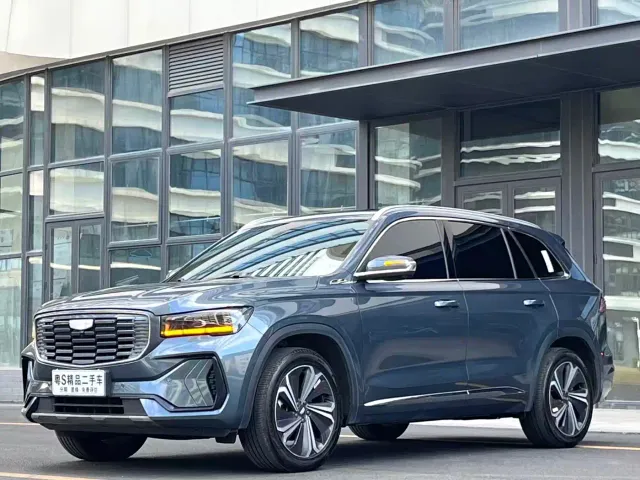 Фотография автомобиля — Geely Xingyue L