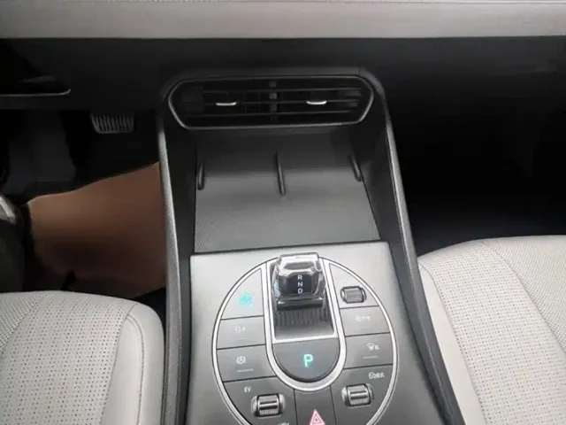 BYD Seal 05 DM-i — Фото автомобиля 8