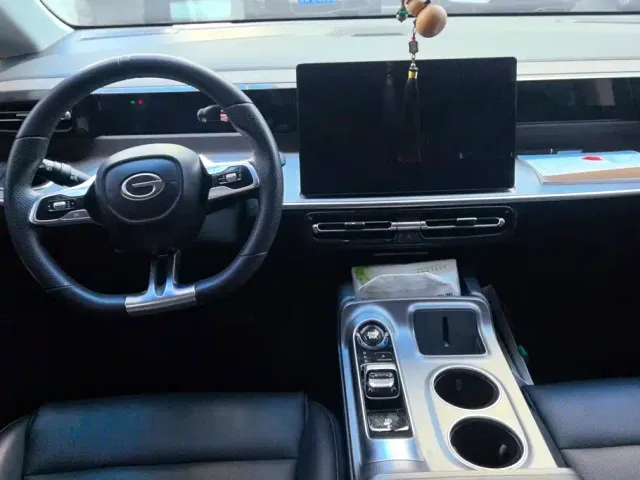 GAC Trumpchi E8 — Фото автомобиля 12