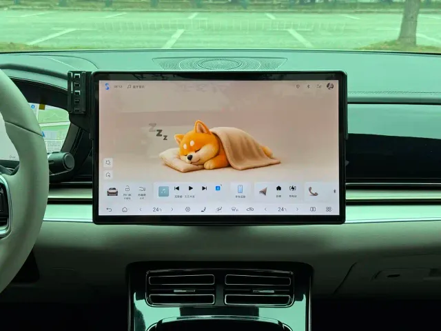 BYD Han 2025 DM-i Smart Drive Edition 125KM Elite — Фото автомобиля 13
