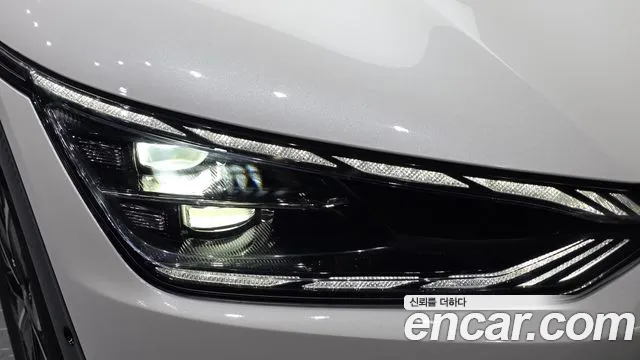 Kia EV6 — Фото автомобиля 20