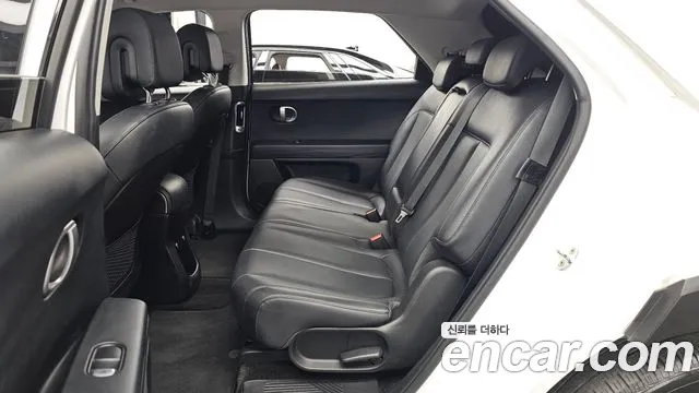 Hyundai Ioniq 5 — Фото автомобиля 16