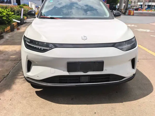 Leapmotor C11 — Фото автомобиля 3