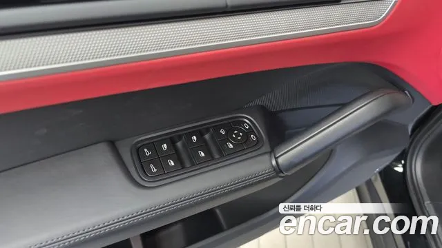Porsche Cayenne PO536 — Фото автомобиля 30