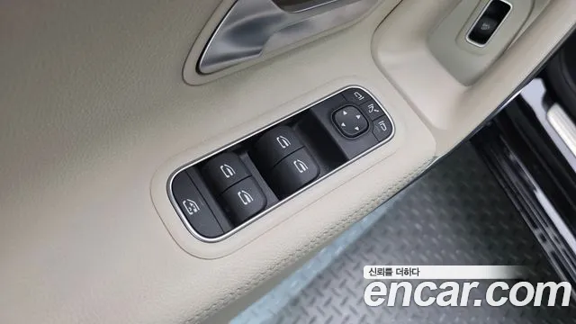 Mercedes-Benz A-Class W177 — Фото автомобиля 13