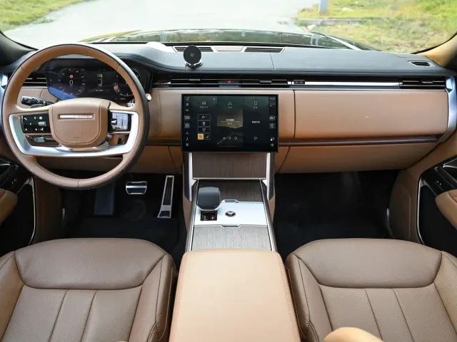 Land Rover Range Rover — Фото автомобиля 14