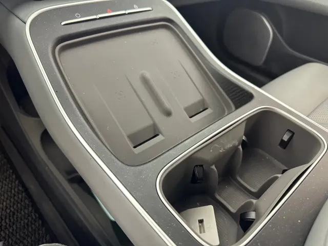 Nio ET5 Touring — Фото автомобиля 12