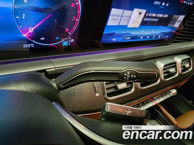 Mercedes-Benz GLE-Class — Фото автомобиля 9