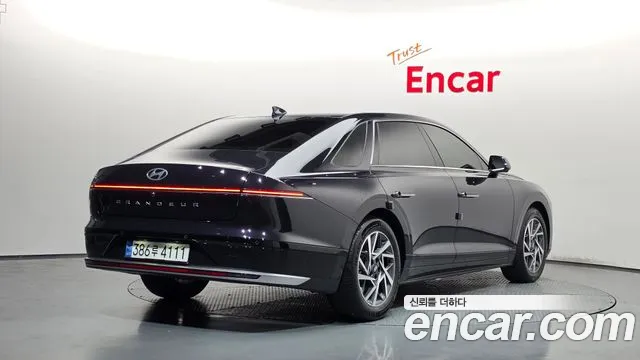 Hyundai Grandeur GN7 — Фото автомобиля 2