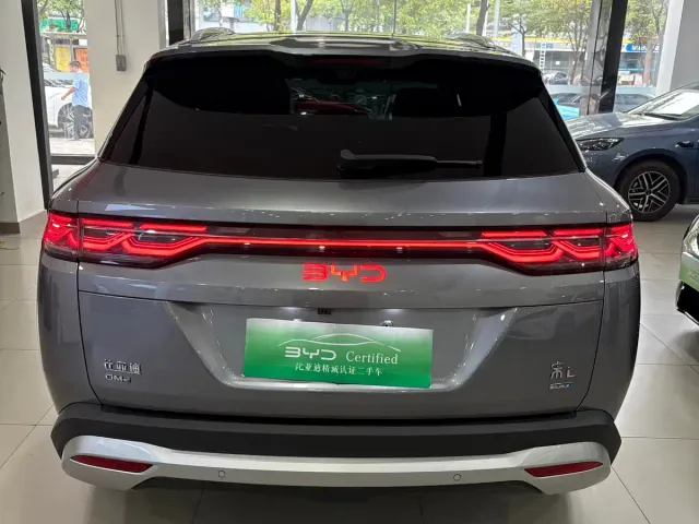BYD Song L DM-i — Фото автомобиля 12