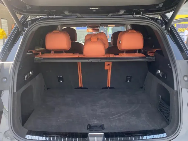 Li Auto L7 — Фото автомобиля 12