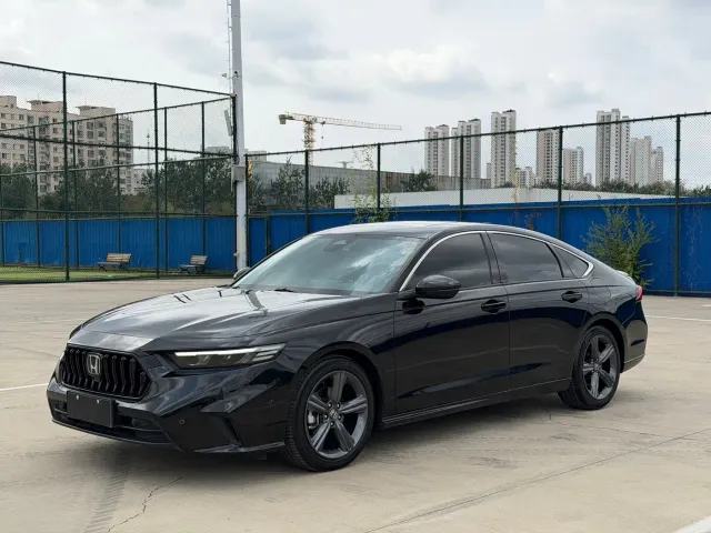Фотография автомобиля — Honda Inspire