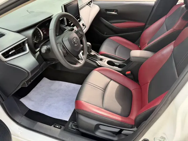 Toyota Corolla — Фото автомобиля 10