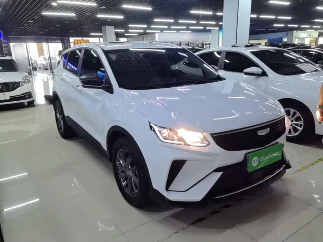 Geely Binyue — Фото автомобиля 3