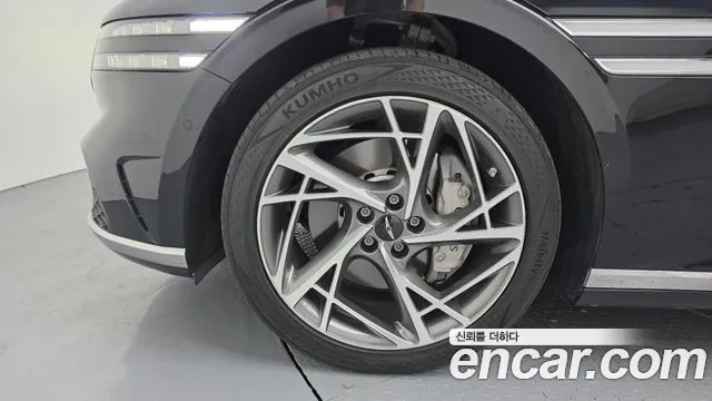 Genesis G90 Бензин 3.5 турбо AWD — Фото автомобиля 5