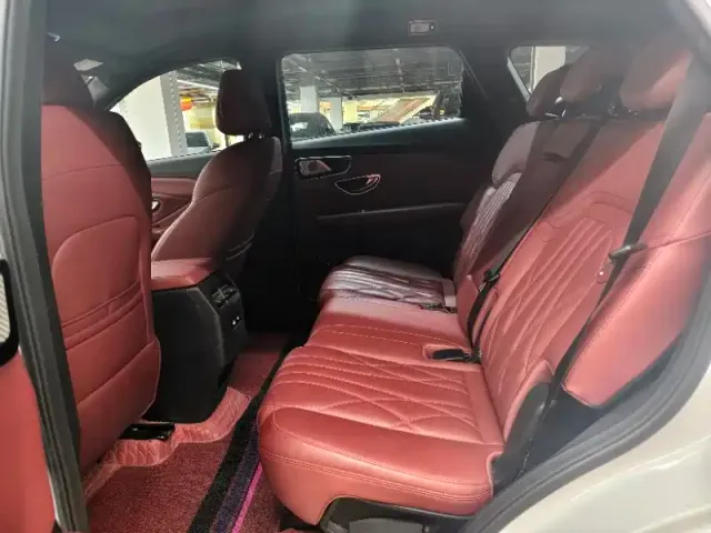 Jetour X70 Plus — Фото автомобиля 9