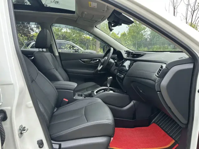Nissan X-Trail — Фото автомобиля 11
