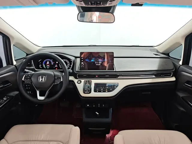 Honda Elysion — Фото автомобиля 8