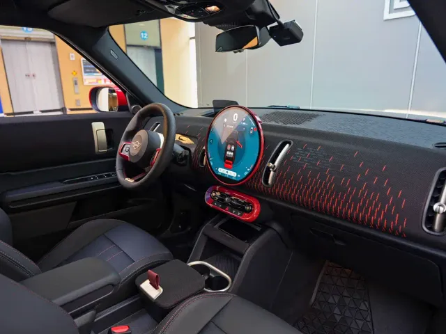 MINI JCW COUNTRYMAN — Фото автомобиля 9