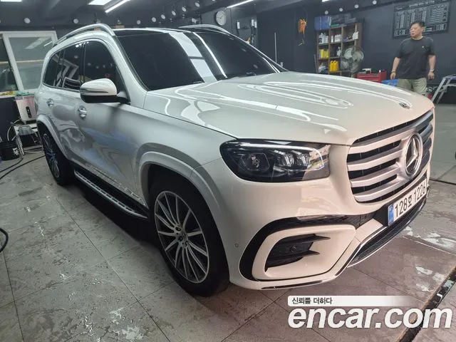 Mercedes-Benz GLS-Class — Фото автомобиля 3