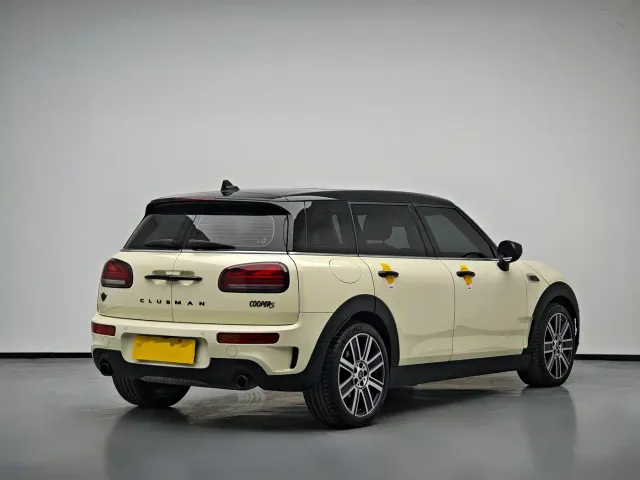 MINI Clubman — Фото автомобиля 4