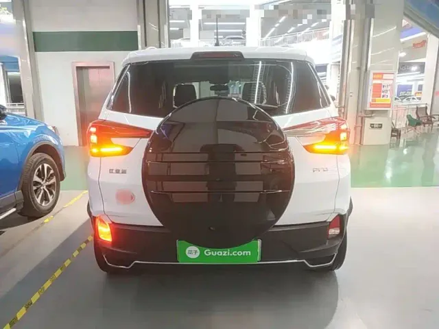 BYD Yuan Pro — Фото автомобиля 5