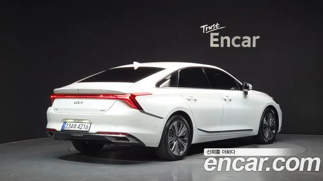 Kia K8 Signature — Фото автомобиля 2
